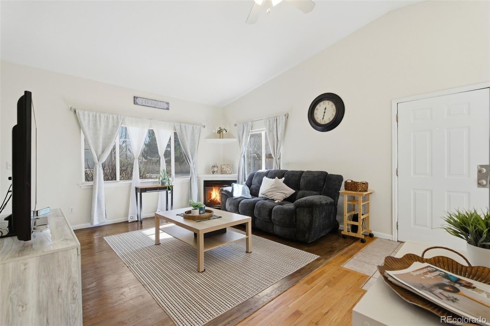 2210 Devonshire Court