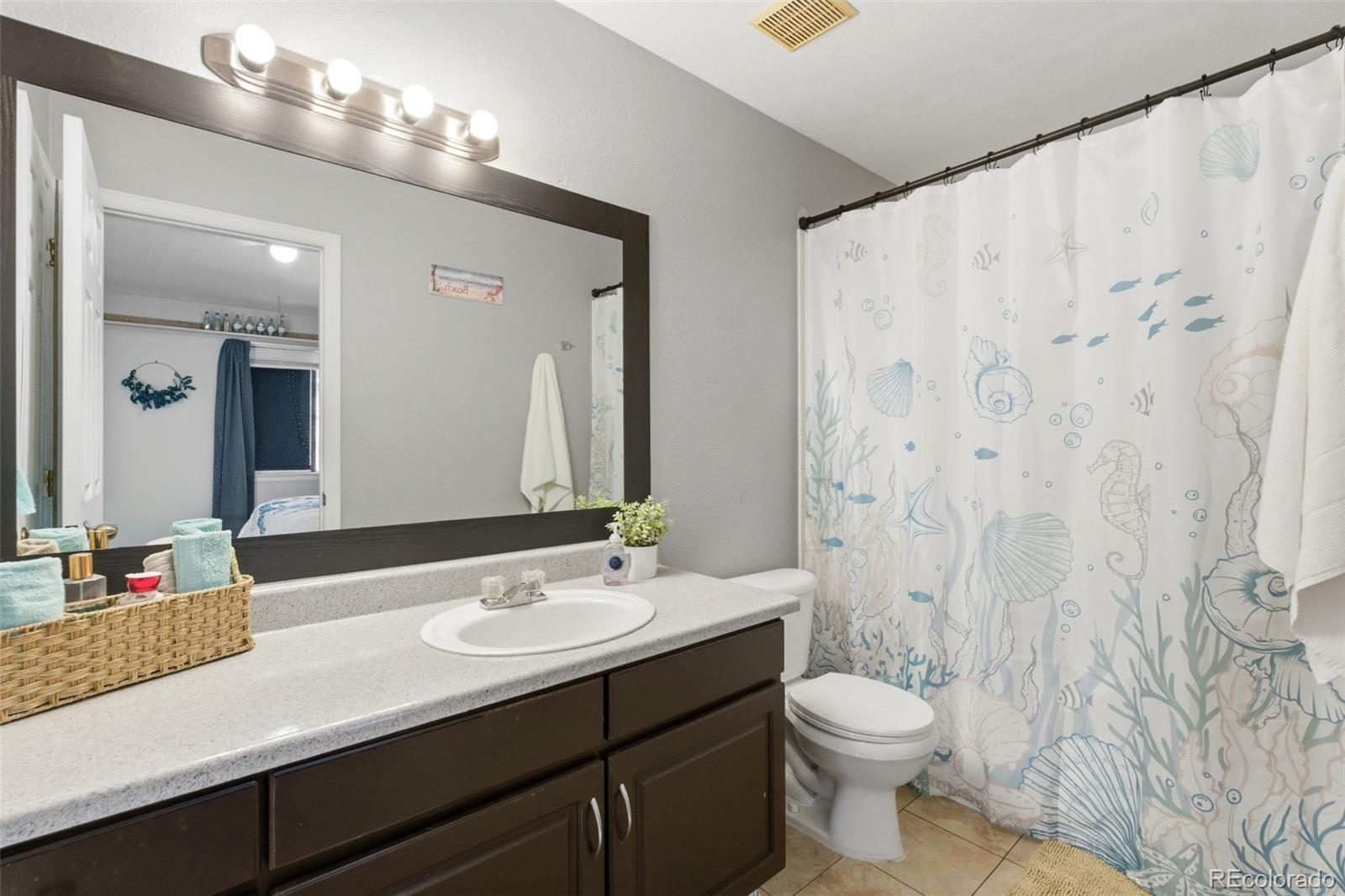 2210 Devonshire Court