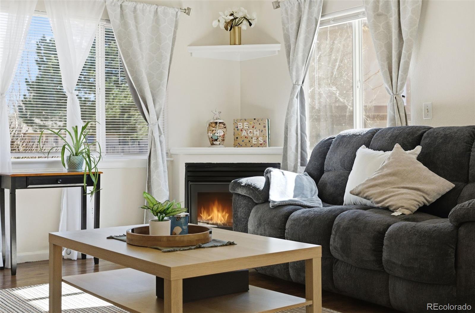 2210 Devonshire Court