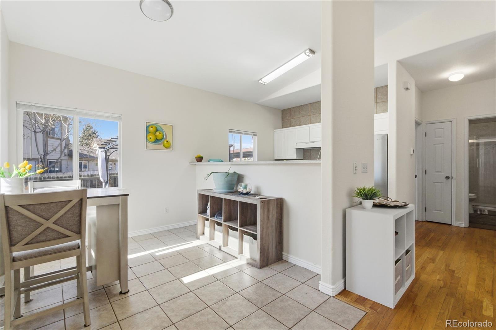 2210 Devonshire Court