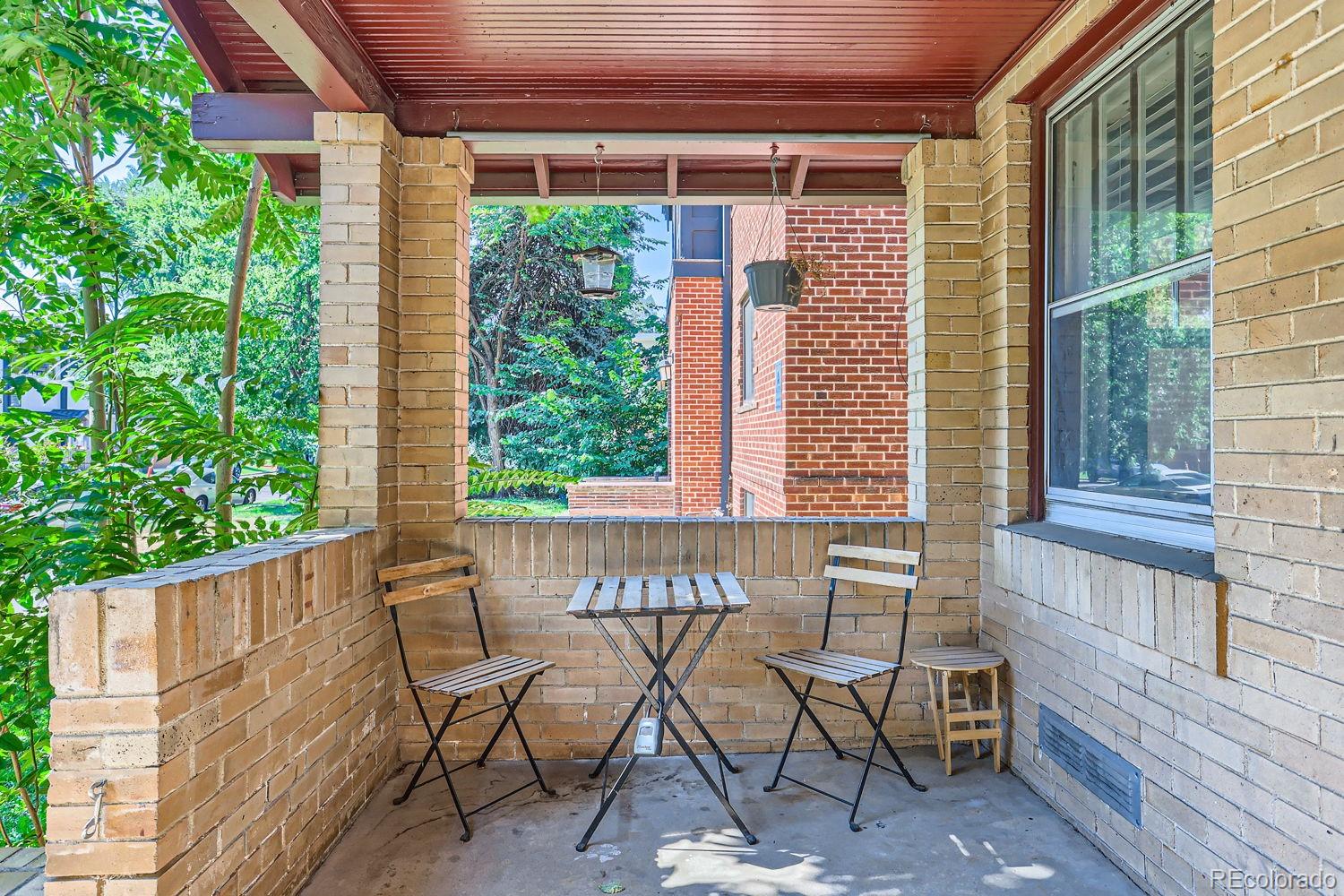 2101 S Josephine Street Unit: 101