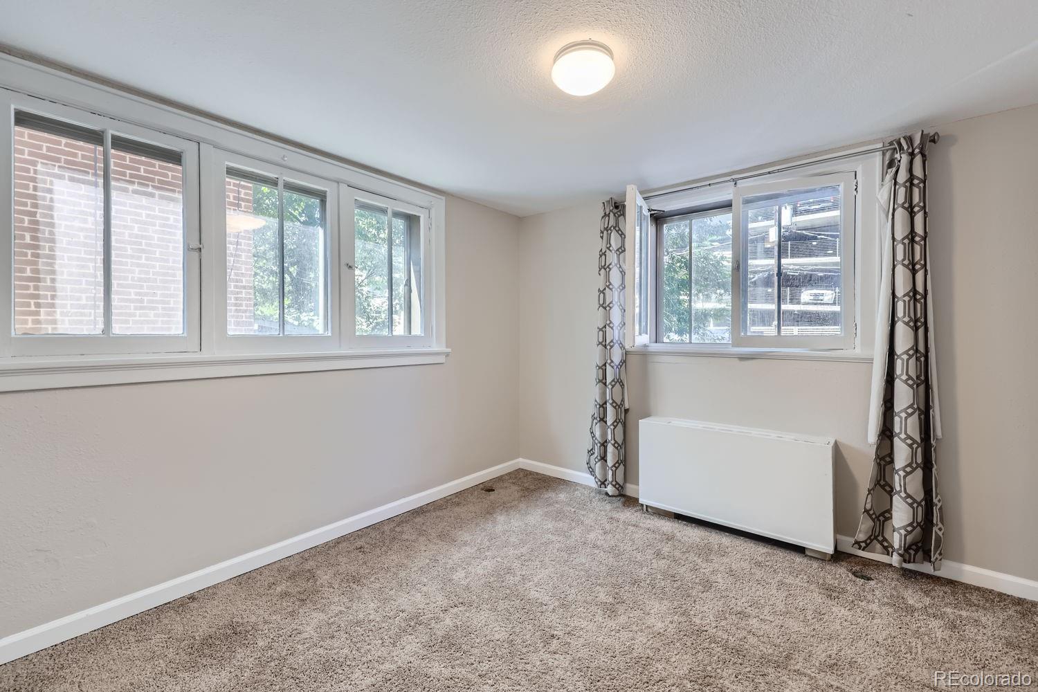 2101 S Josephine Street Unit: 101
