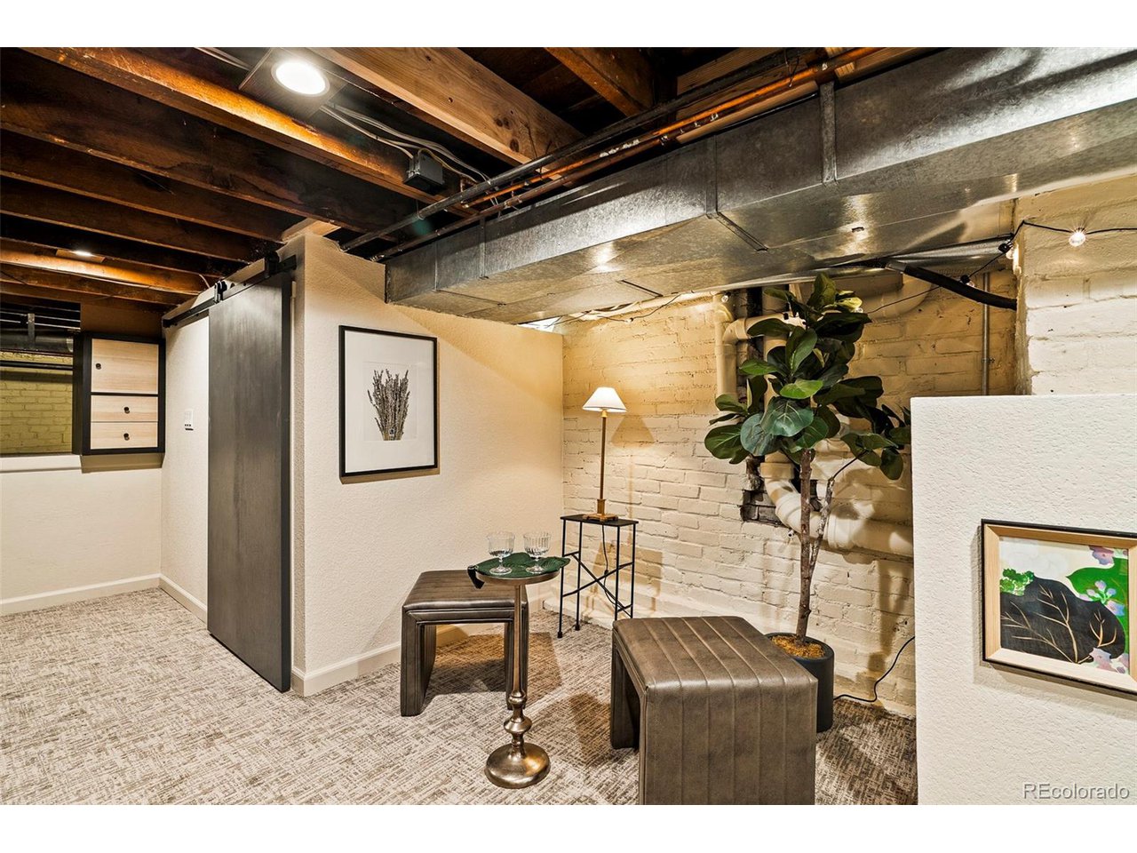 325 E 7th Ave