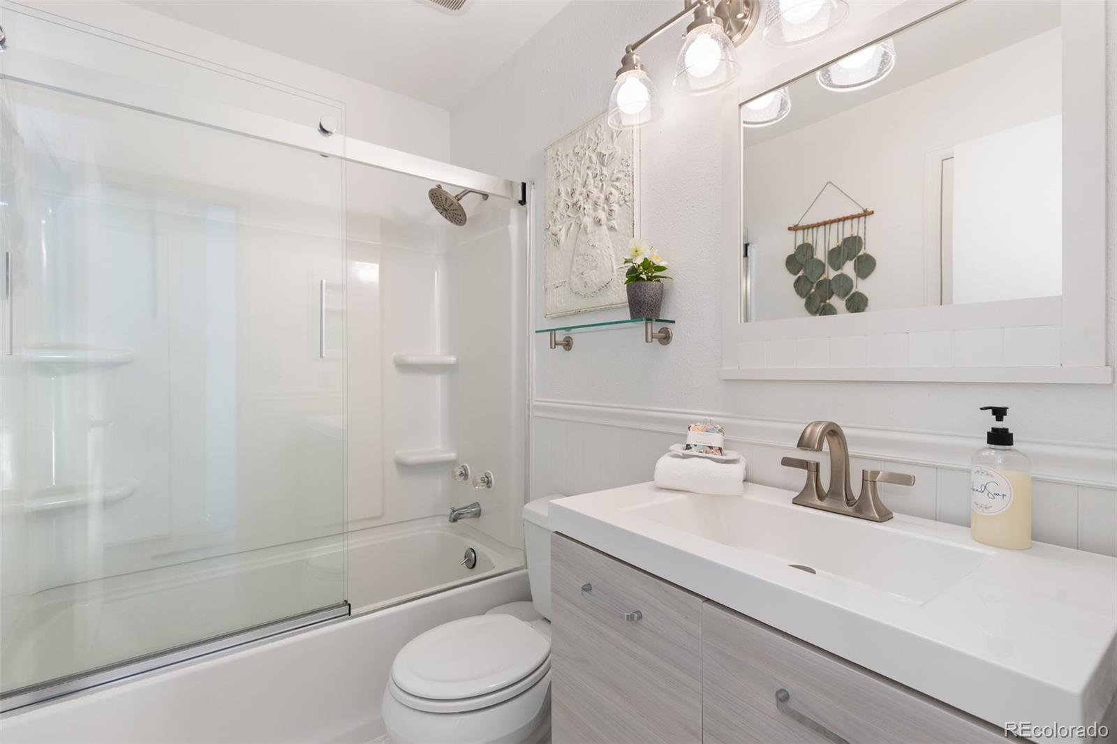 1140 Nottingham Street