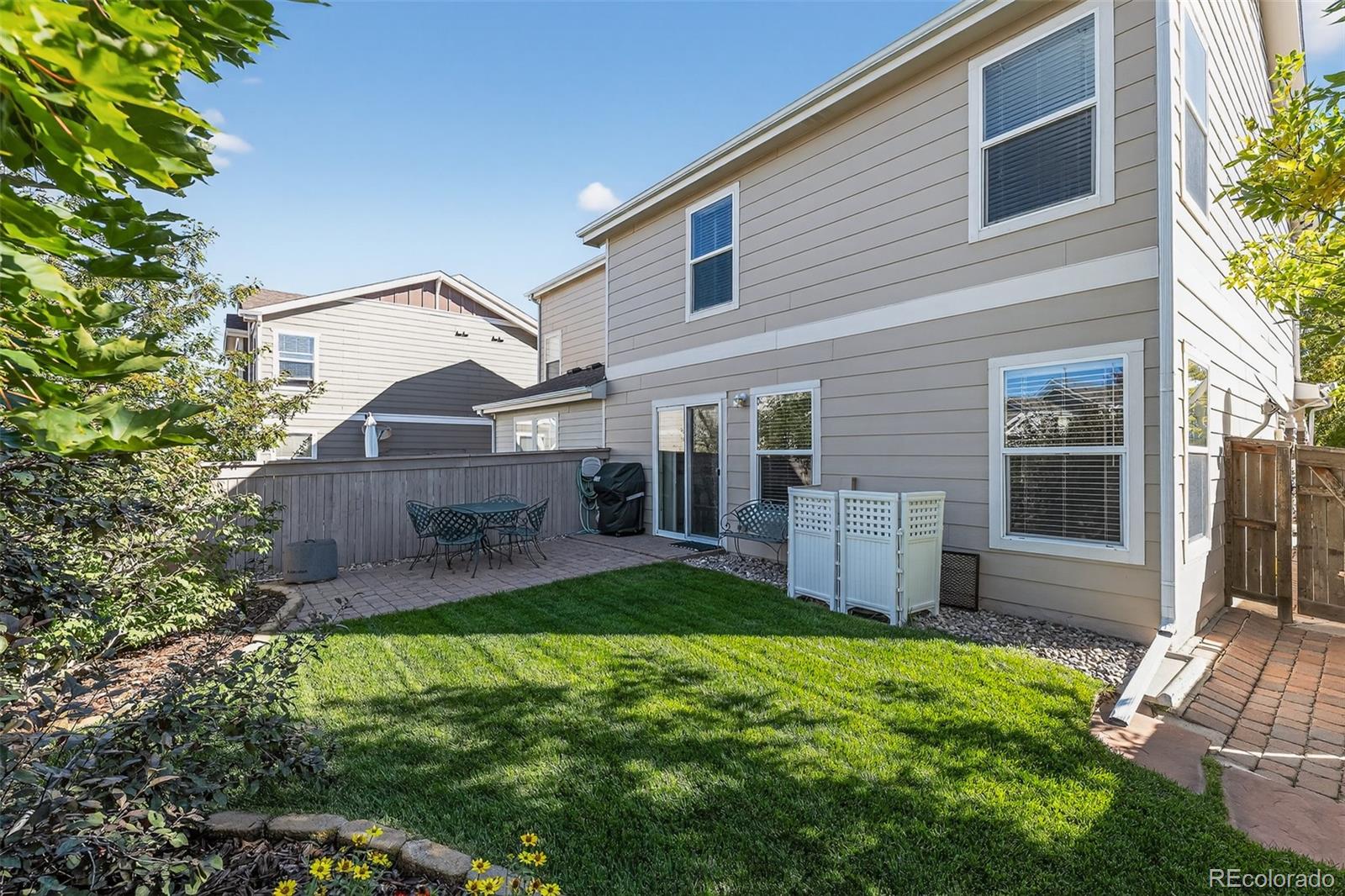 5931 Wescroft Avenue