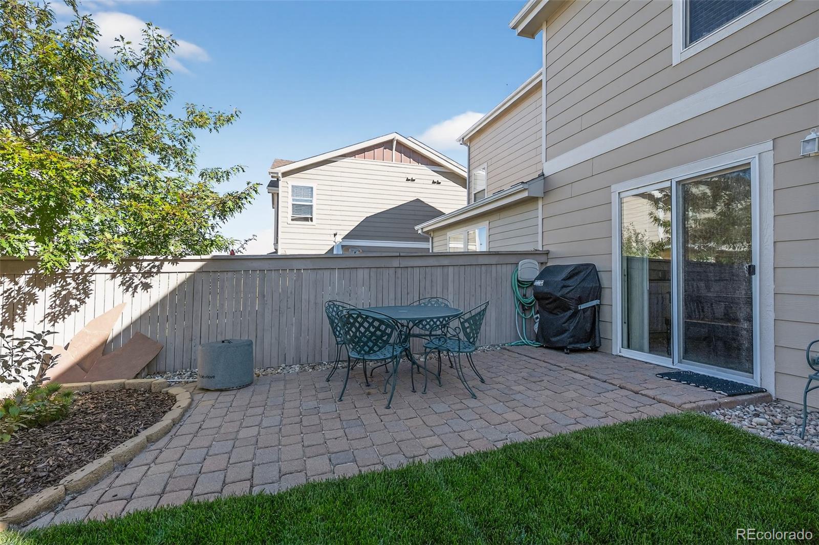 5931 Wescroft Avenue