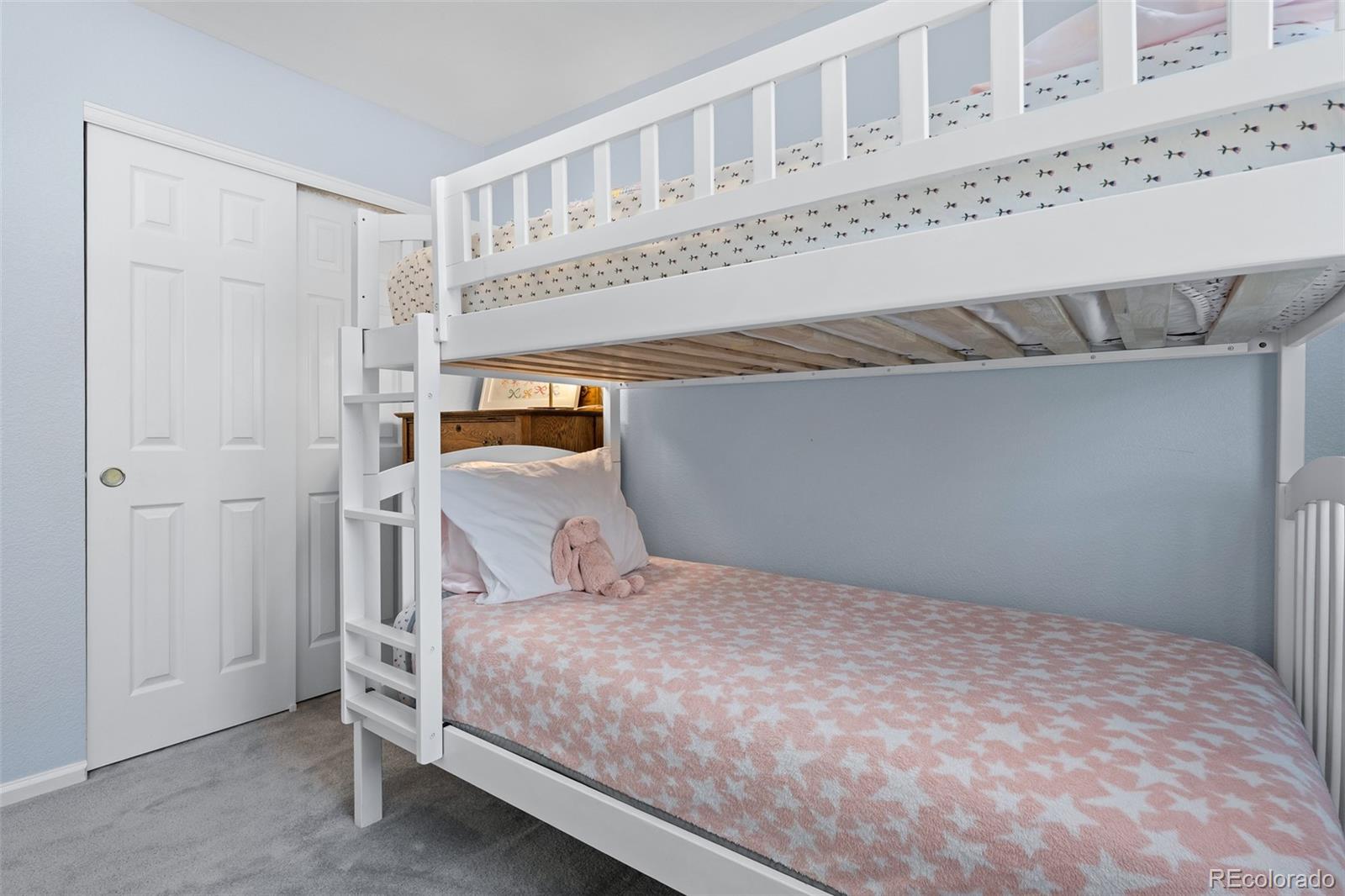 5931 Wescroft Avenue