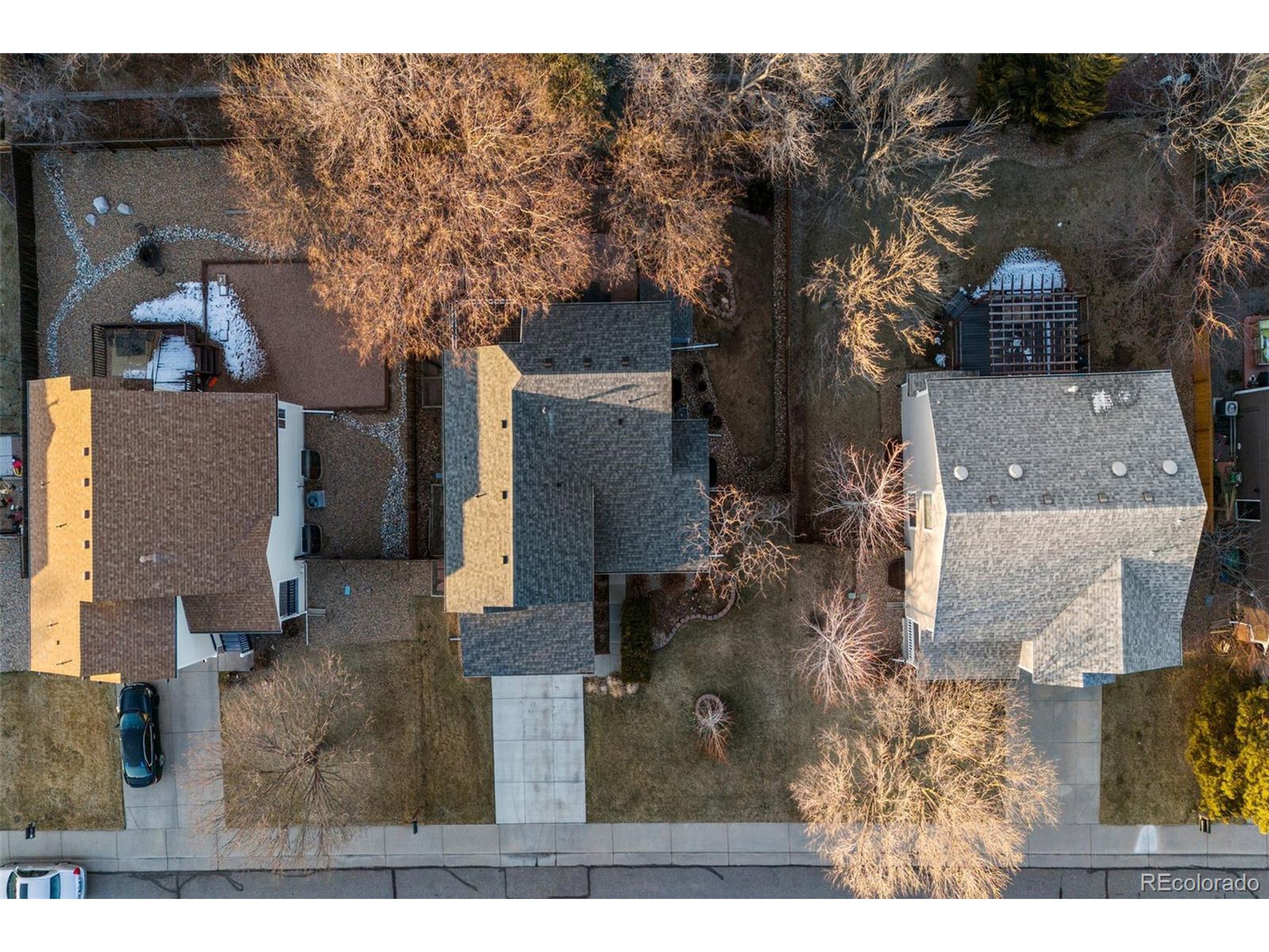 1367 Lambert Cir