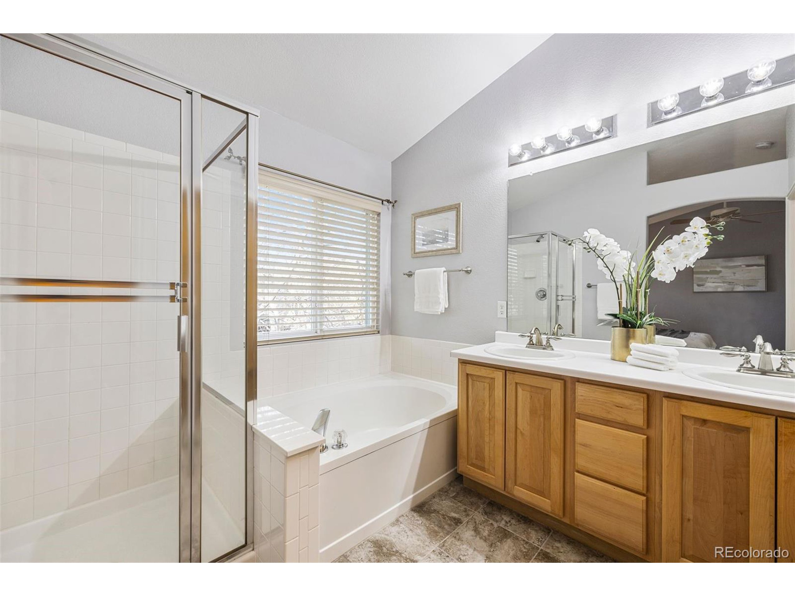 1367 Lambert Cir