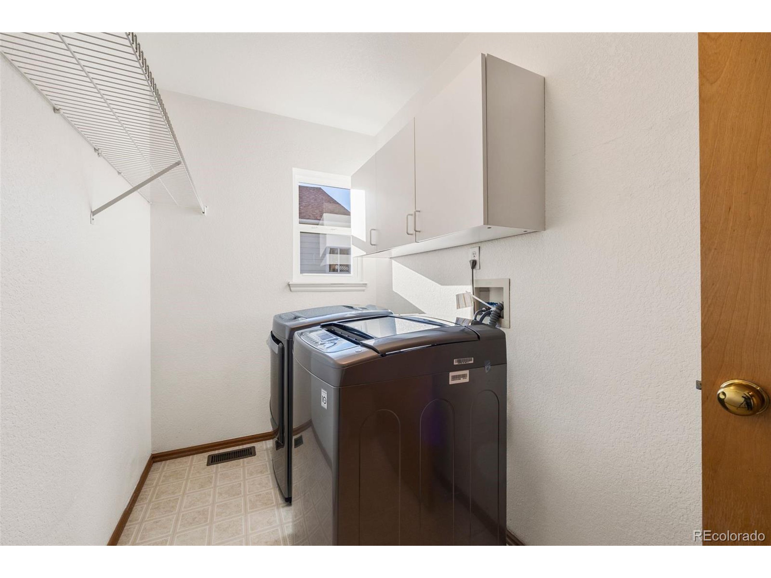 1367 Lambert Cir