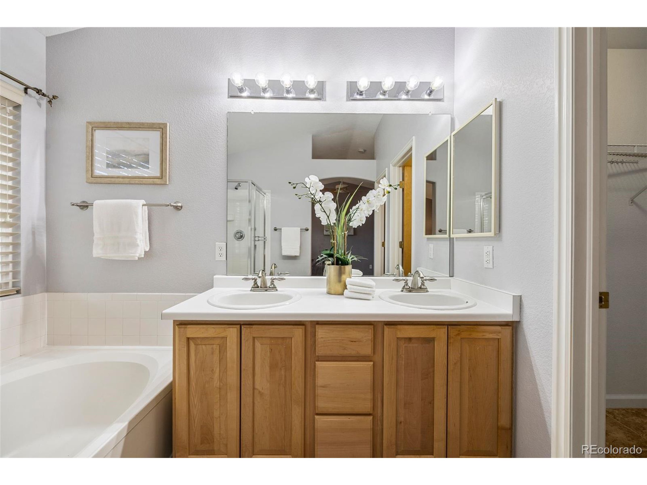 1367 Lambert Cir