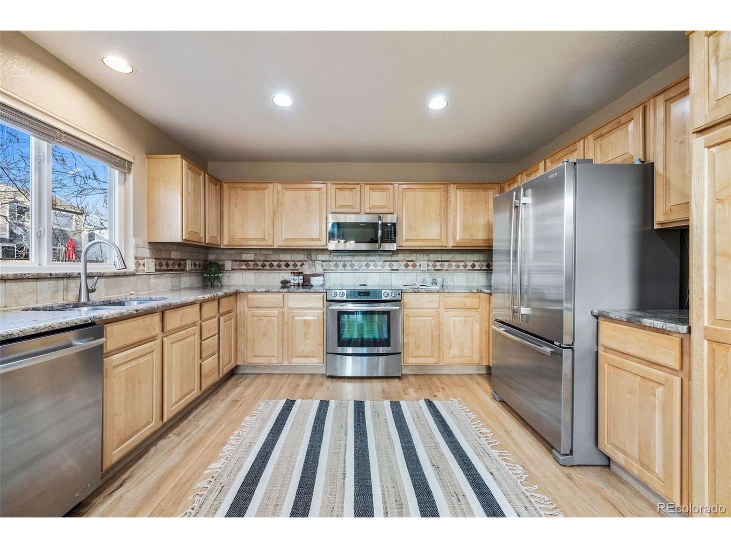 1367 Lambert Cir