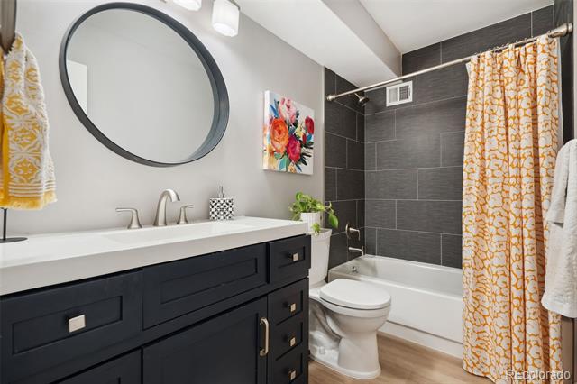 7040 E Girard Avenue Unit: 207