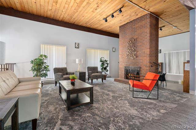 7040 E Girard Avenue Unit: 207