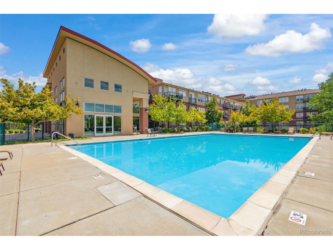 10176 Park Meadows Dr 2114