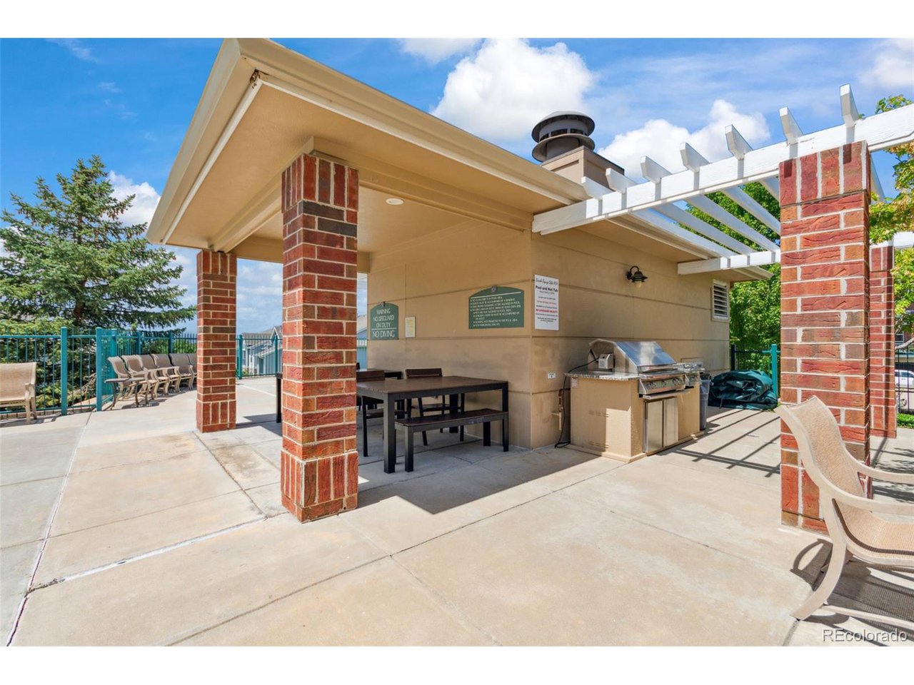 10176 Park Meadows Dr 2114