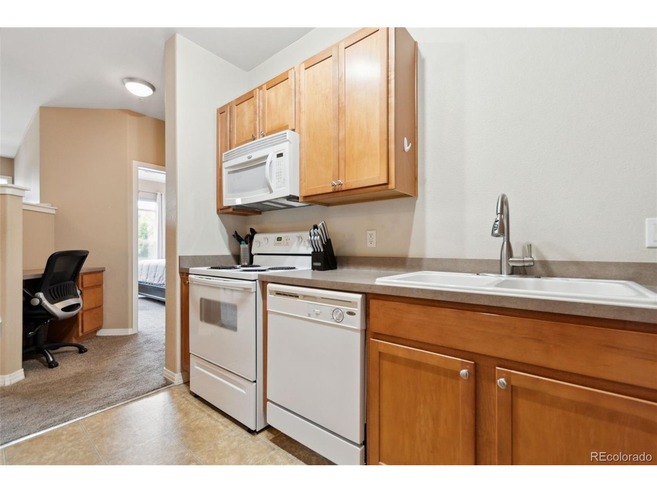 10176 Park Meadows Dr 2114