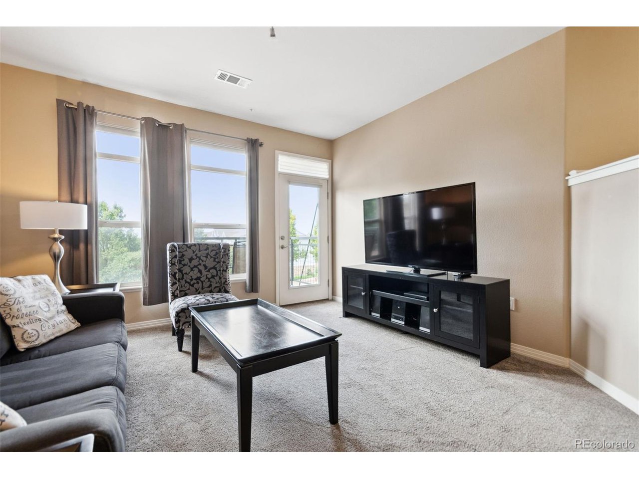 10176 Park Meadows Dr 2114