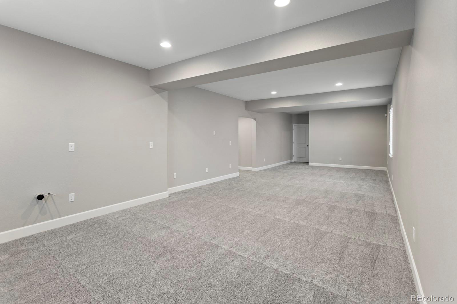 27209 E Cedar Avenue