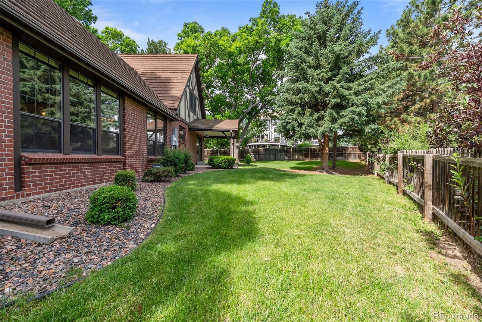 5177 W Lake Place