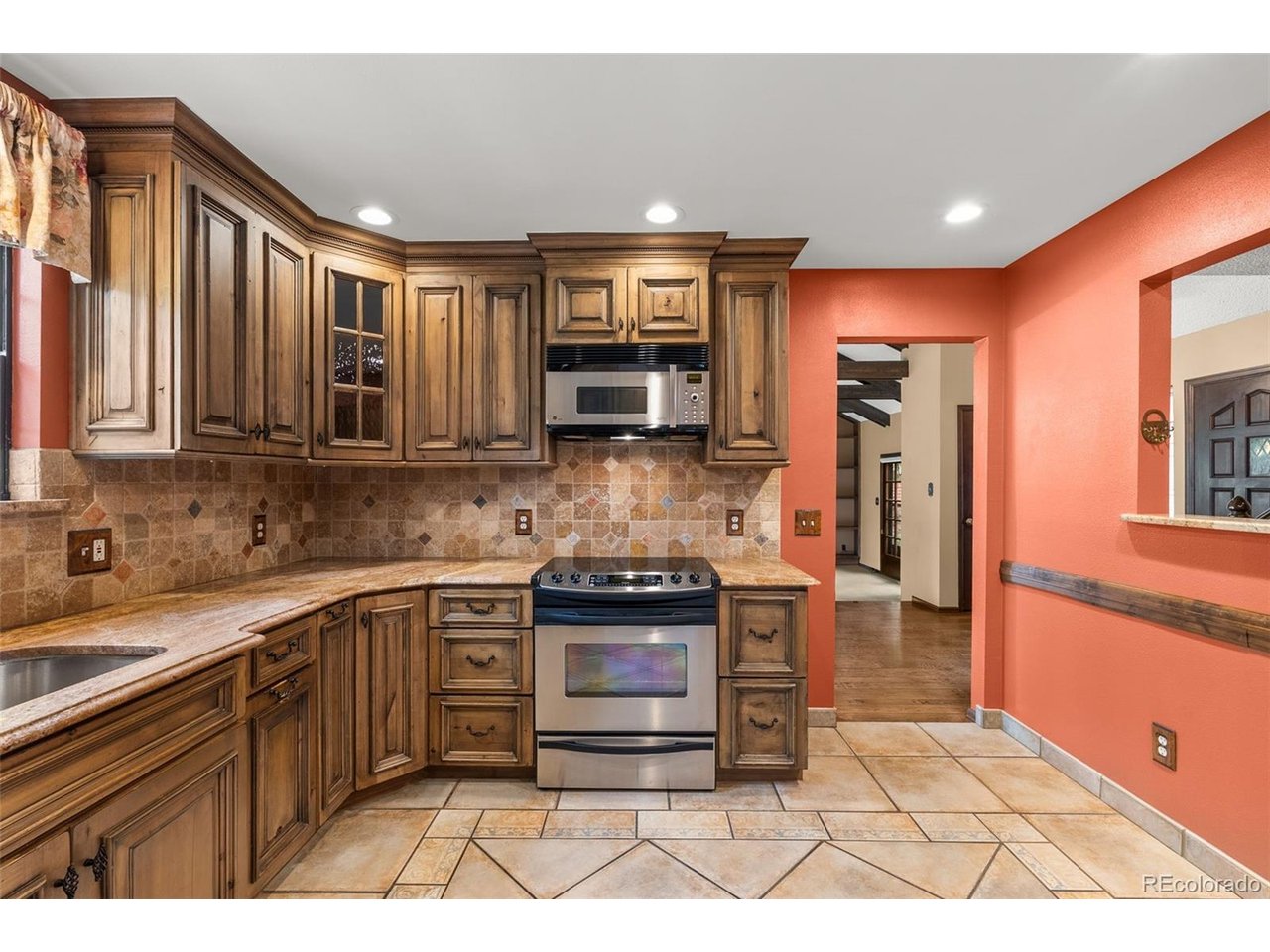 5177 W Lake Pl