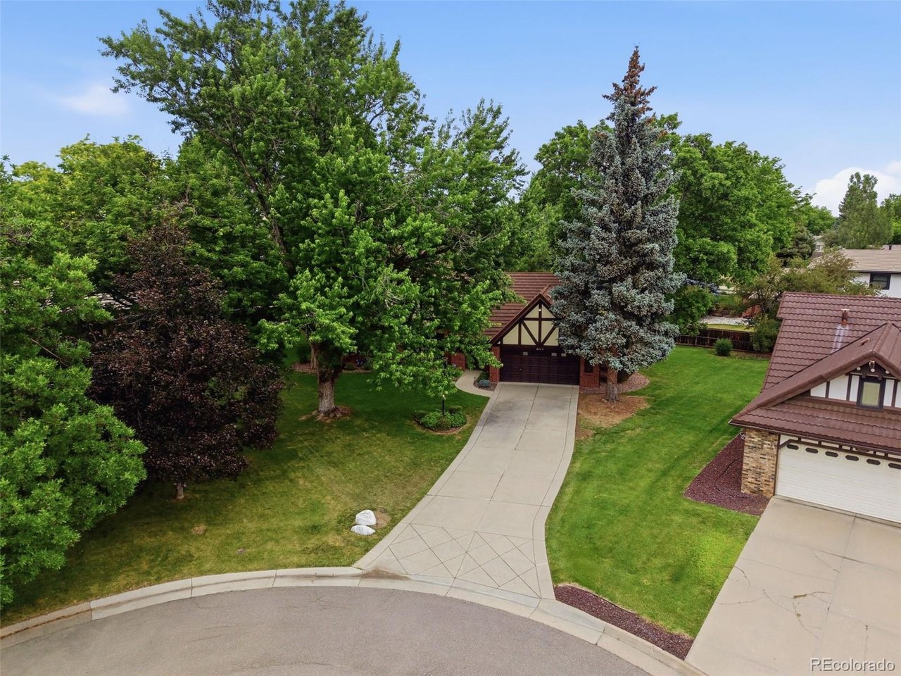 5177 W Lake Pl