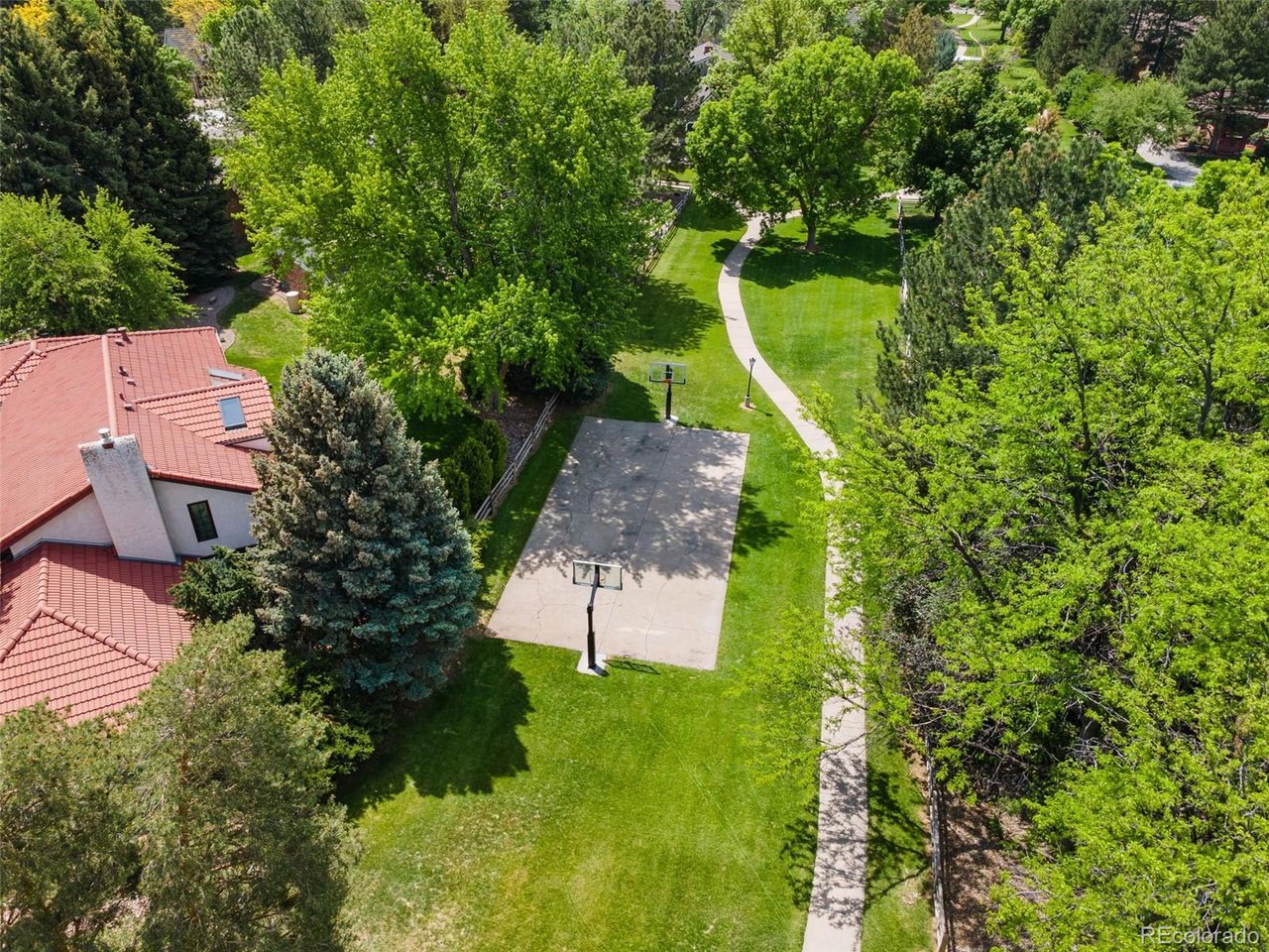 5177 W Lake Pl