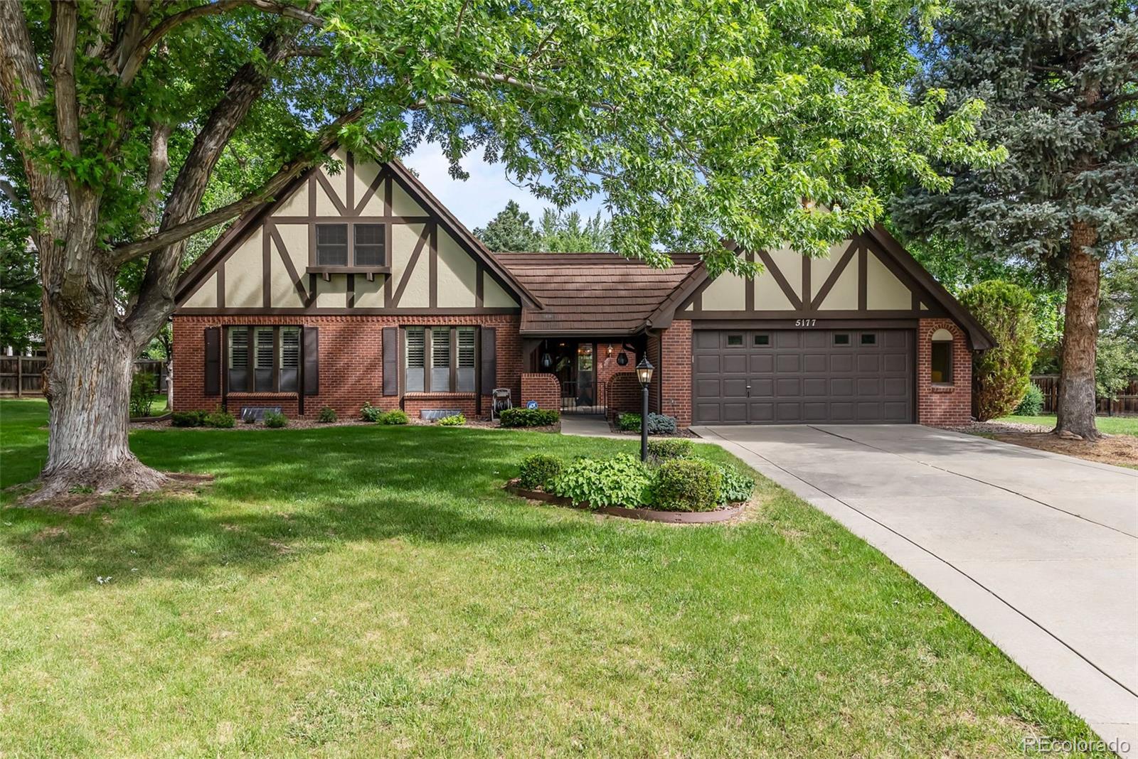 5177 W Lake Place