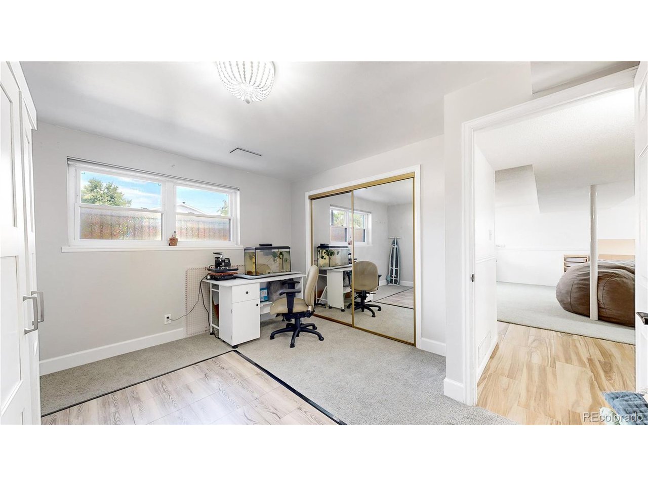 986 E 114th Pl