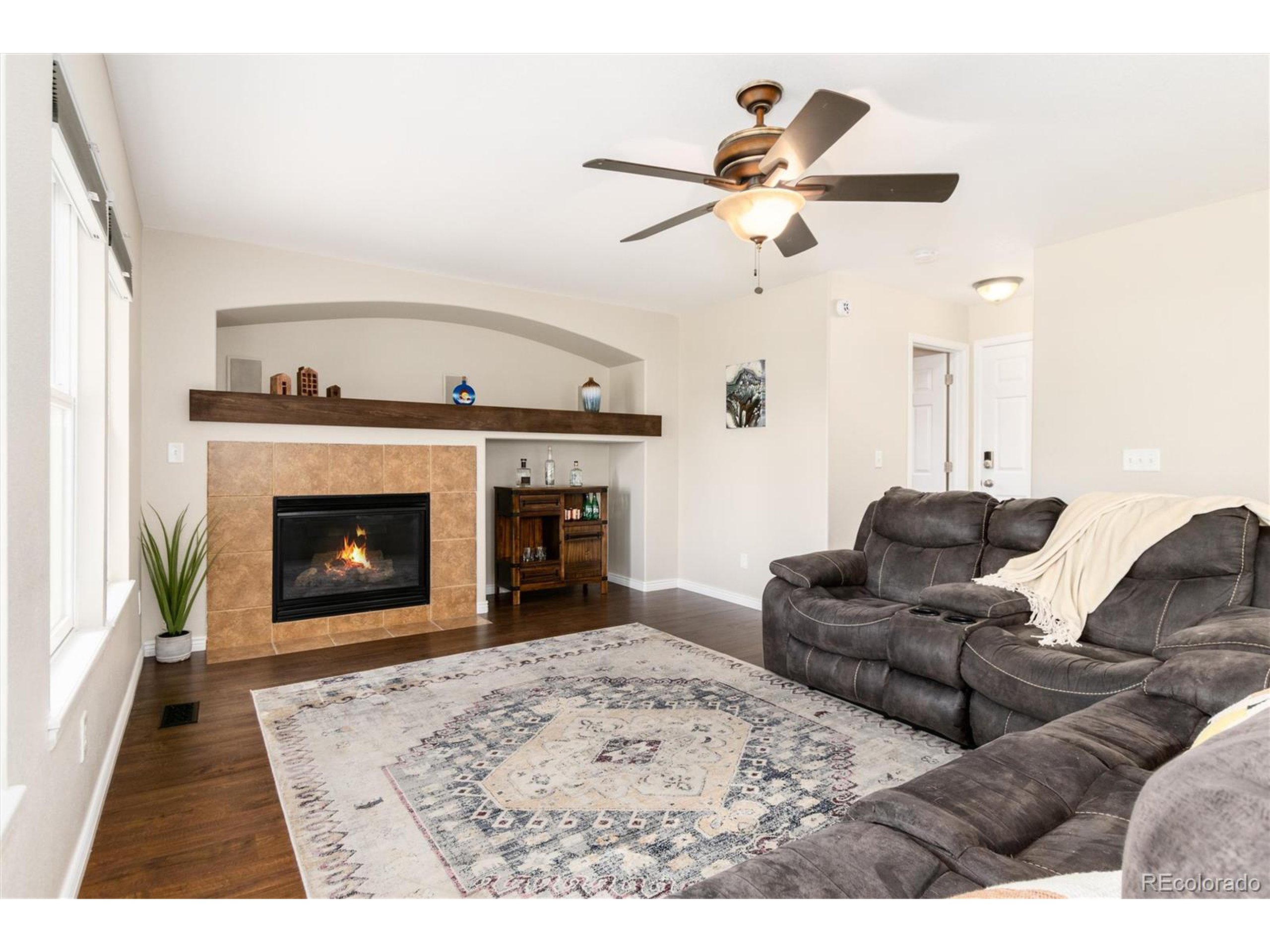 20117 E Dartmouth Dr