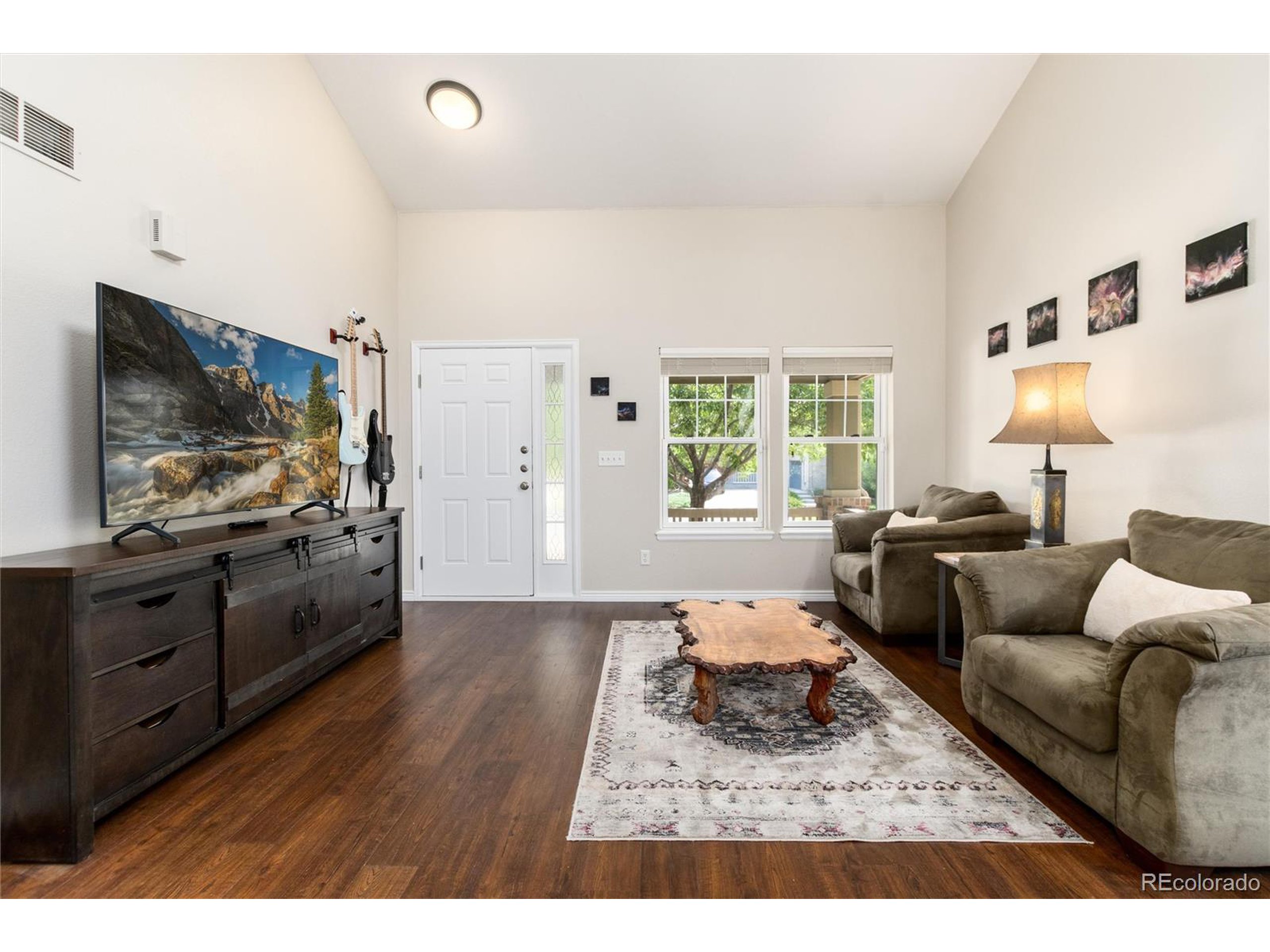 20117 E Dartmouth Dr