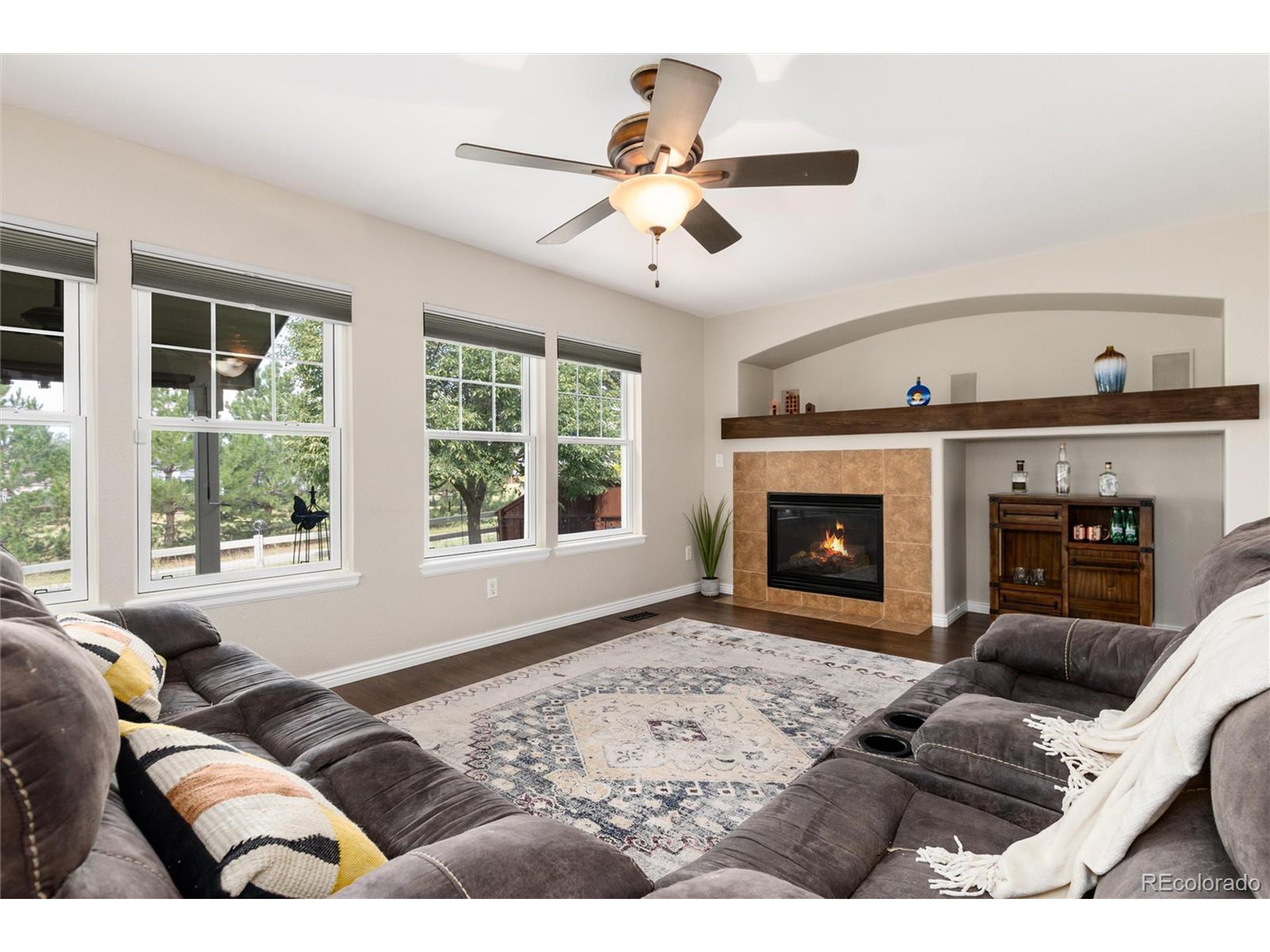 20117 E Dartmouth Dr