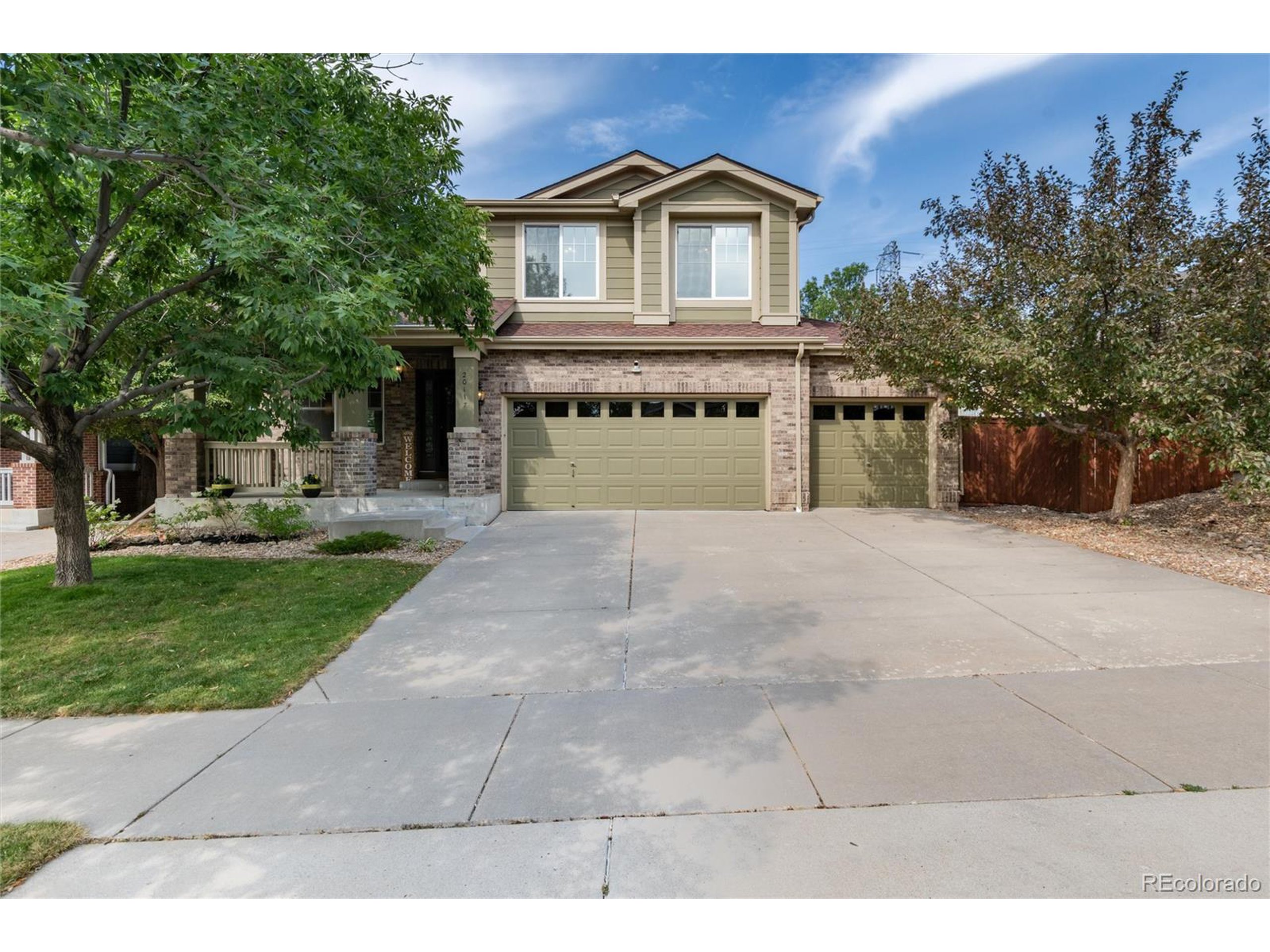 20117 E Dartmouth Dr