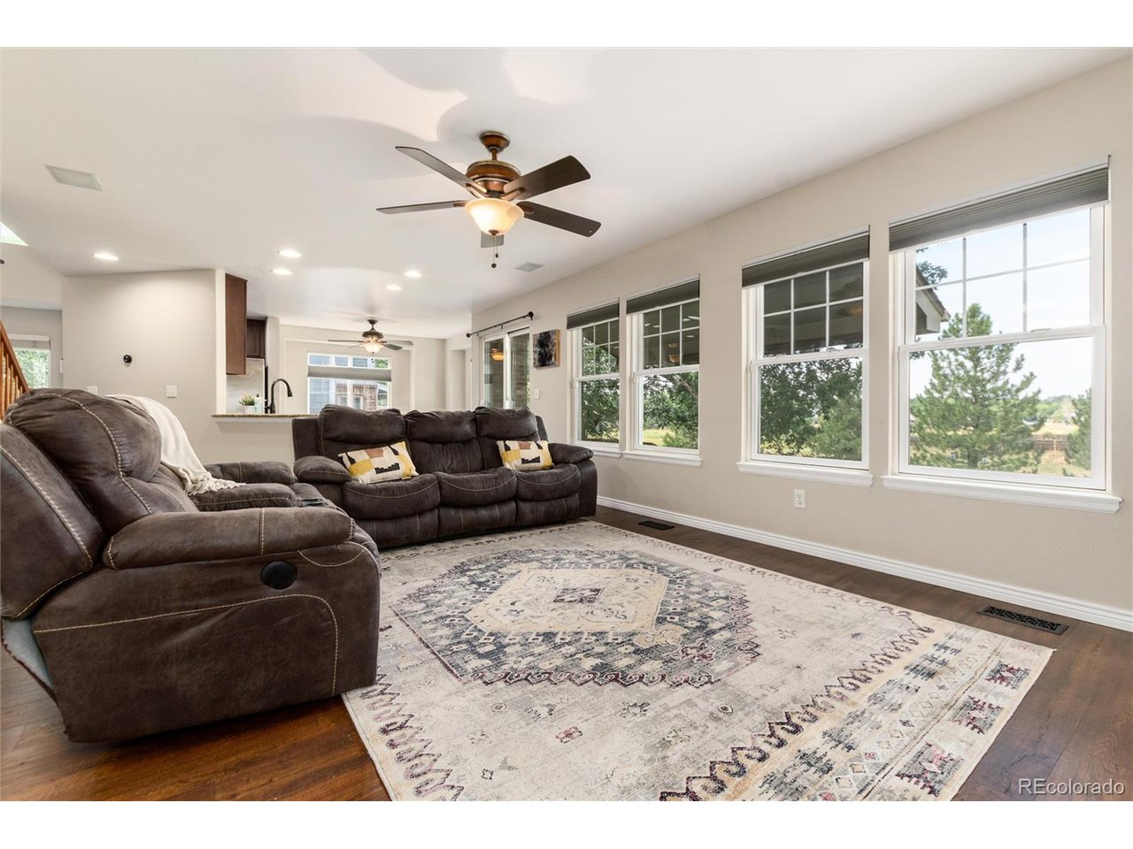 20117 E Dartmouth Dr