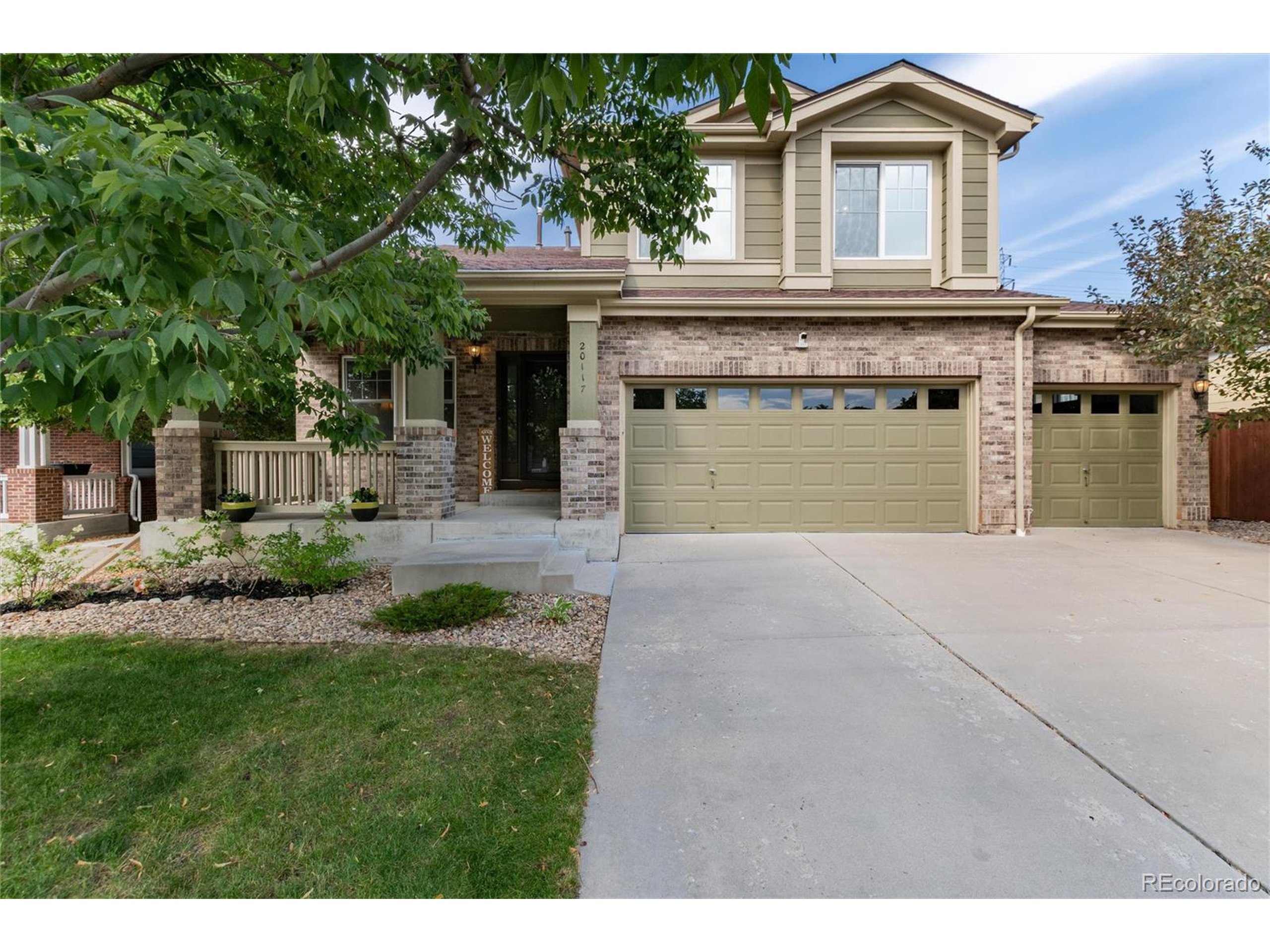 20117 E Dartmouth Dr