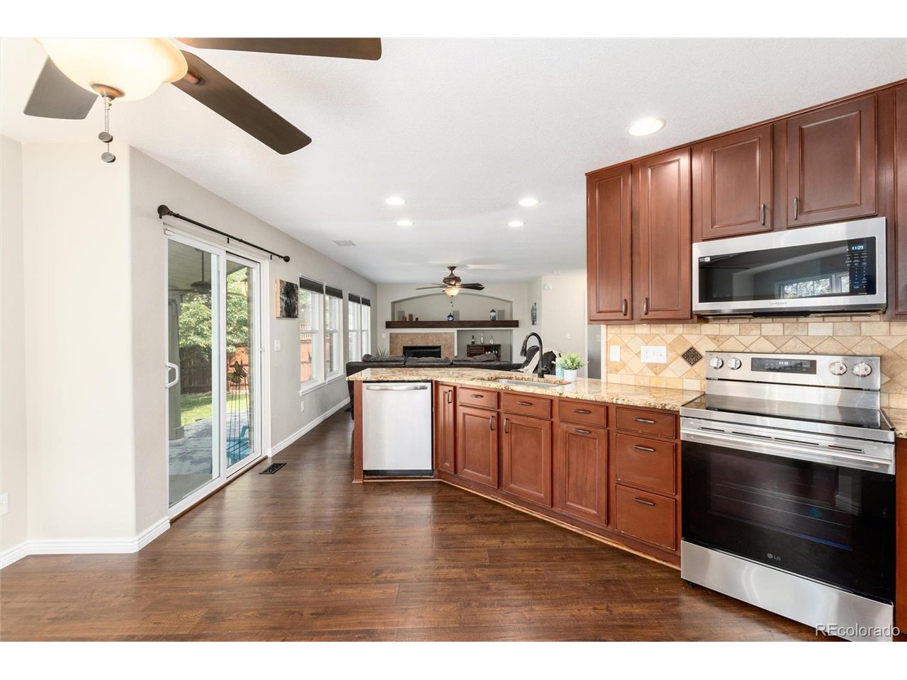 20117 E Dartmouth Dr