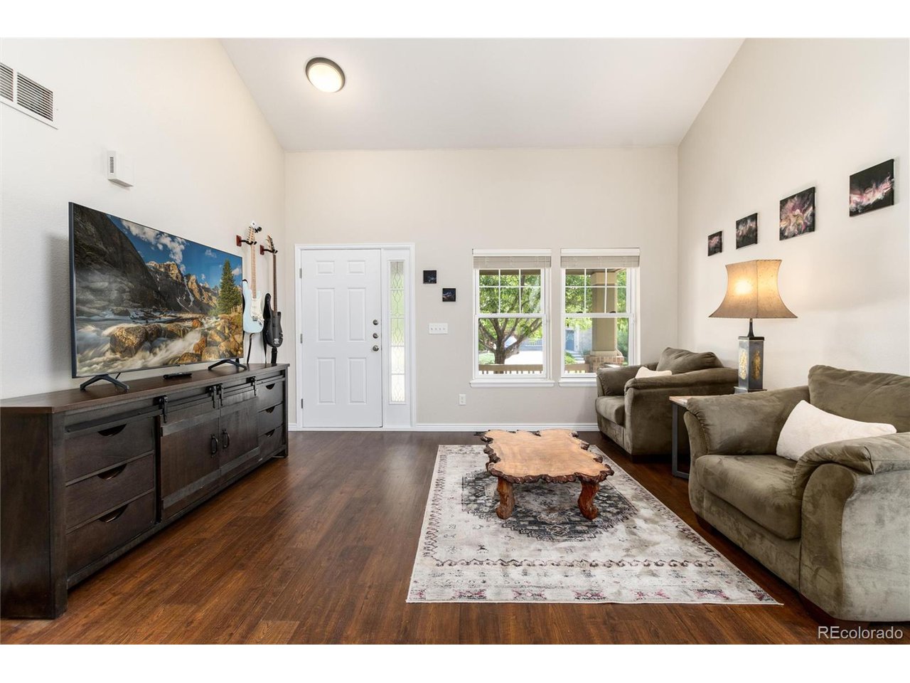 20117 E Dartmouth Dr