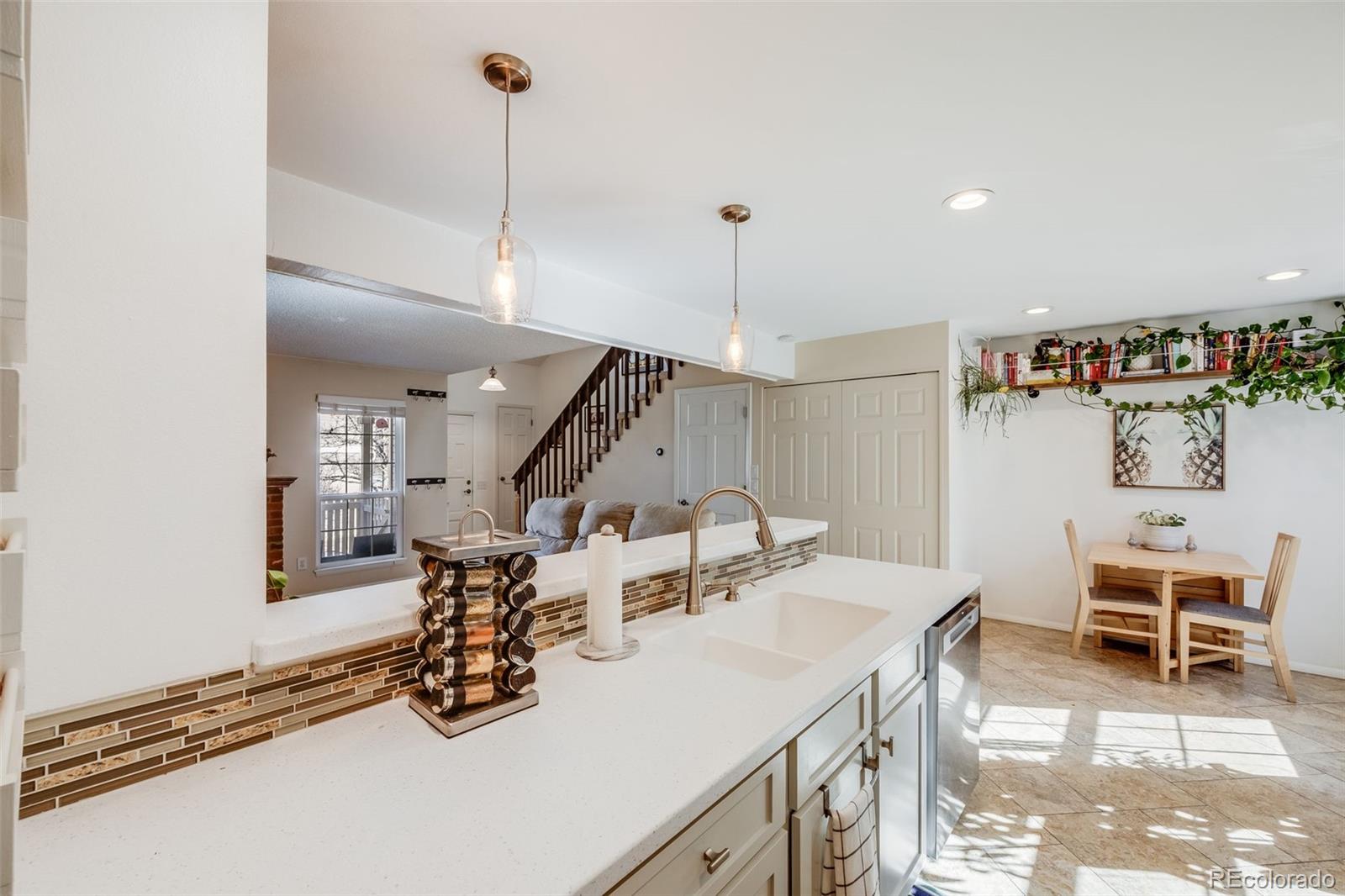 2022 S Helena Street Unit: G