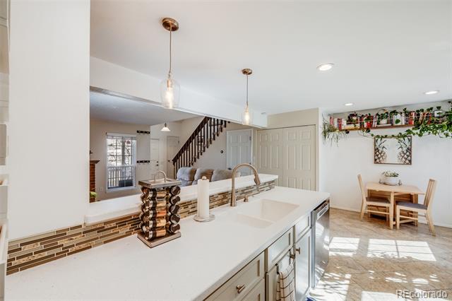 2022 S Helena Street Unit: G