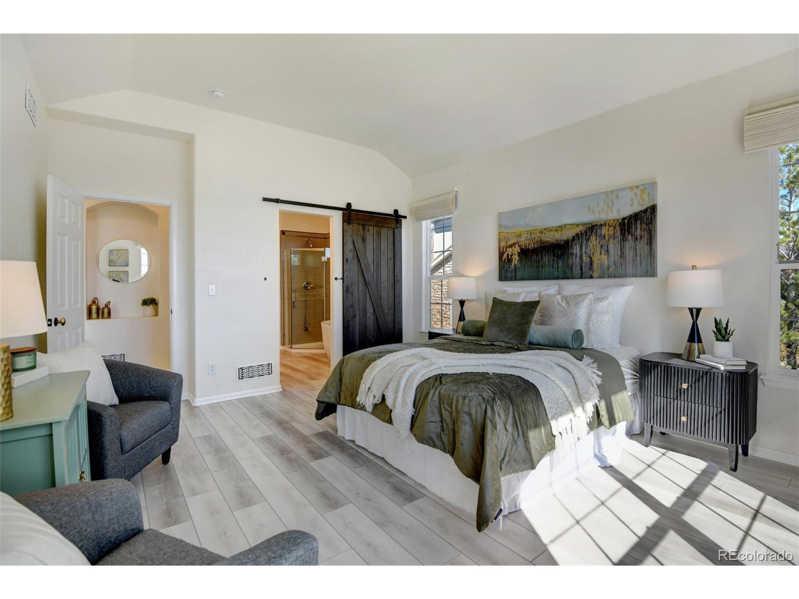 4468 Eagle River Run