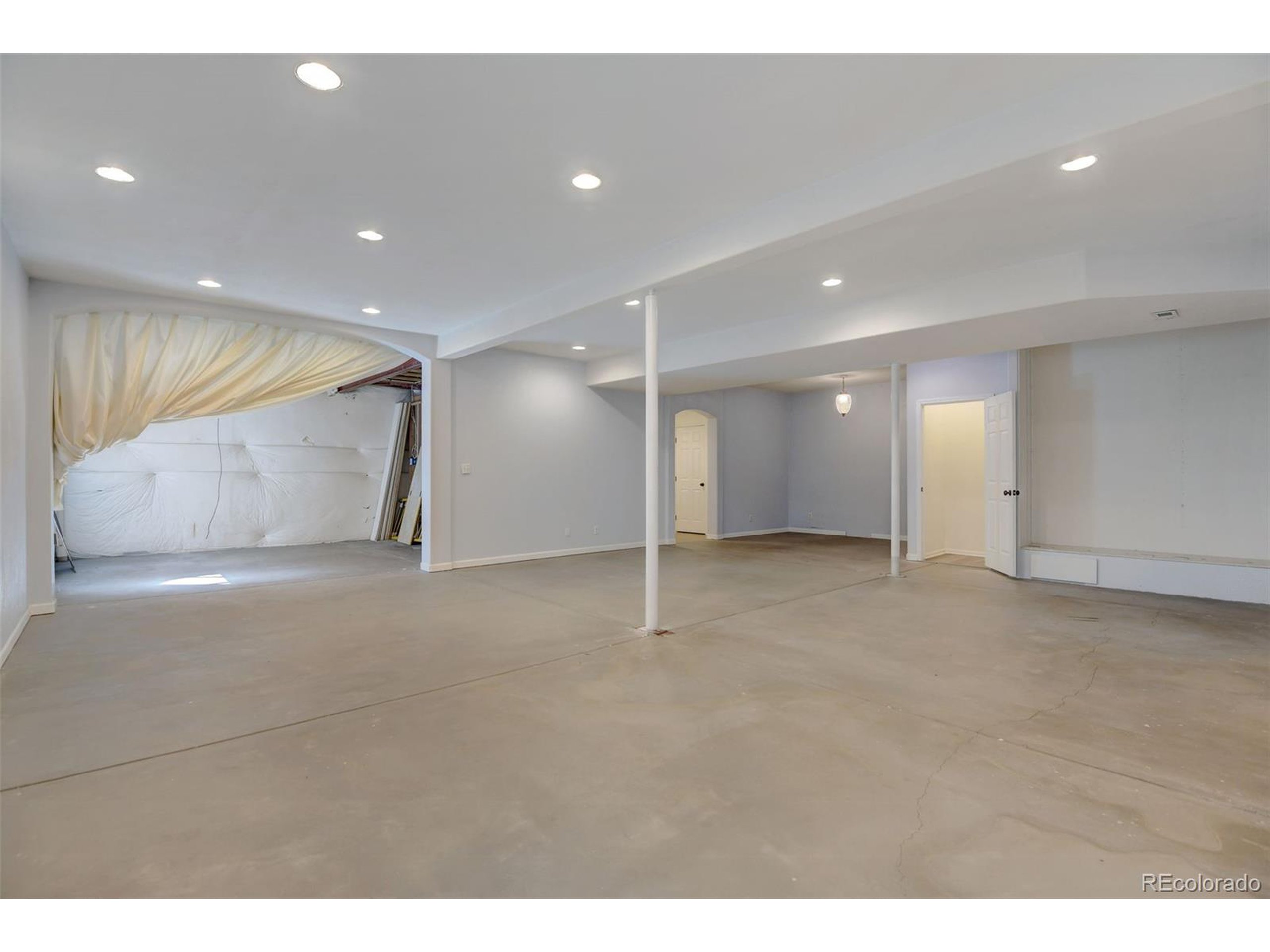 4468 Eagle River Run