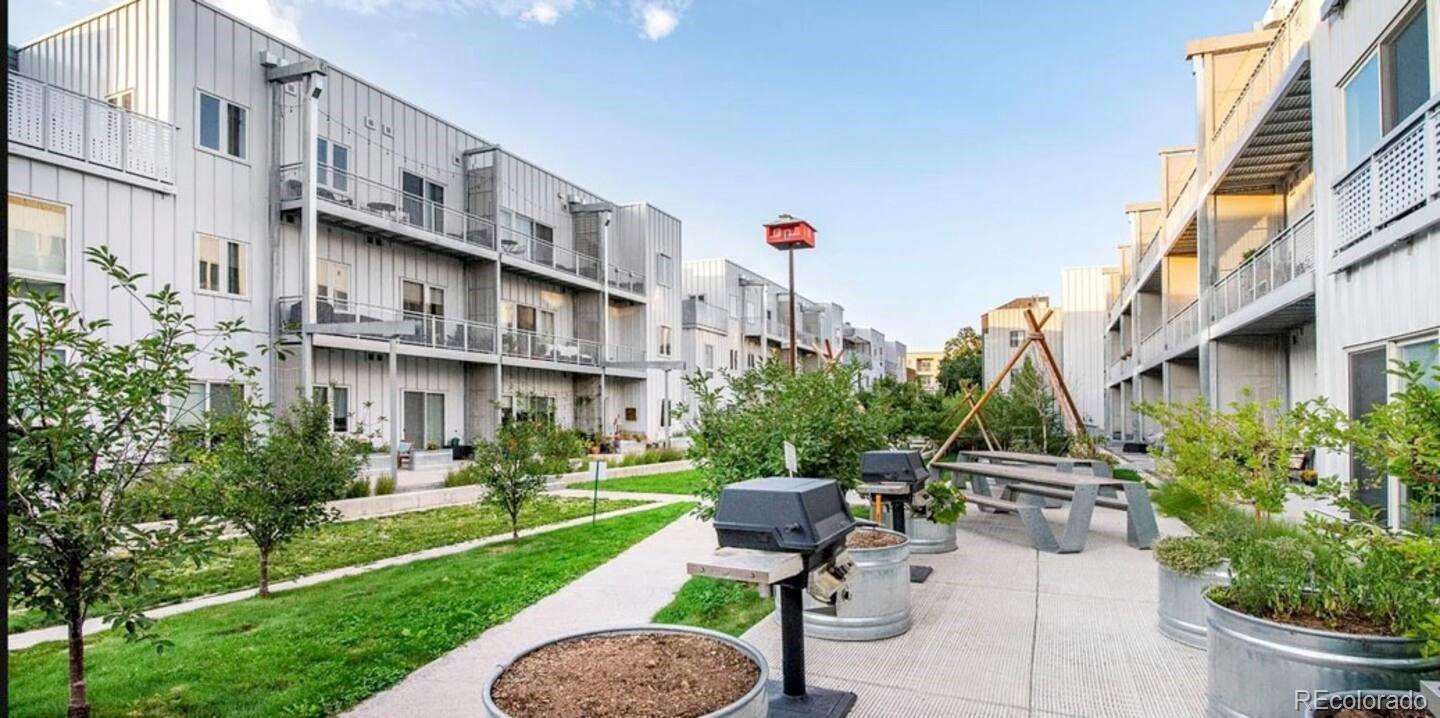 2525 Arapahoe Street Unit: RD311