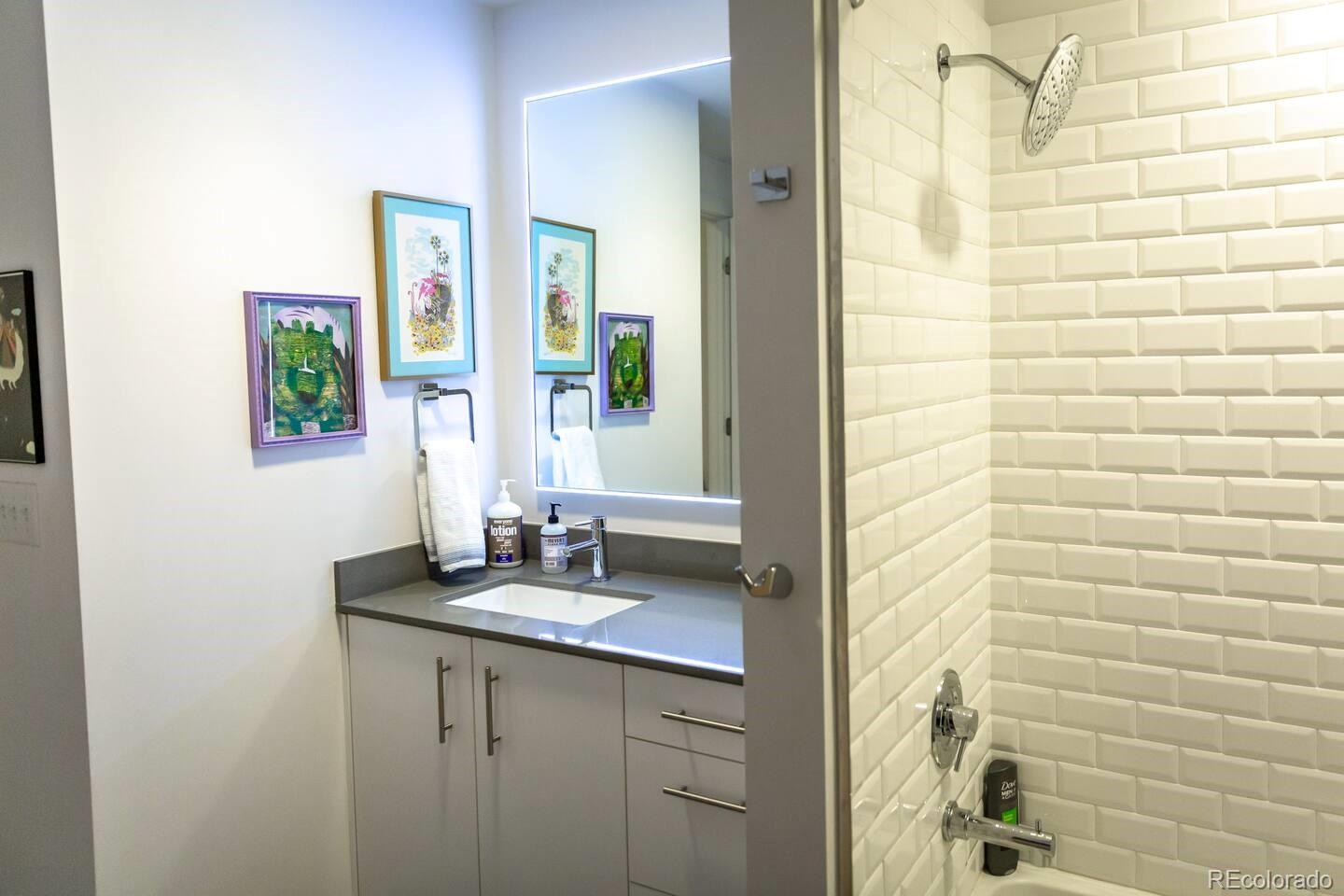 2525 Arapahoe Street Unit: RD311