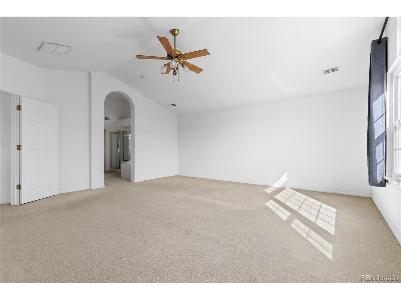 4133 Black Feather Trl