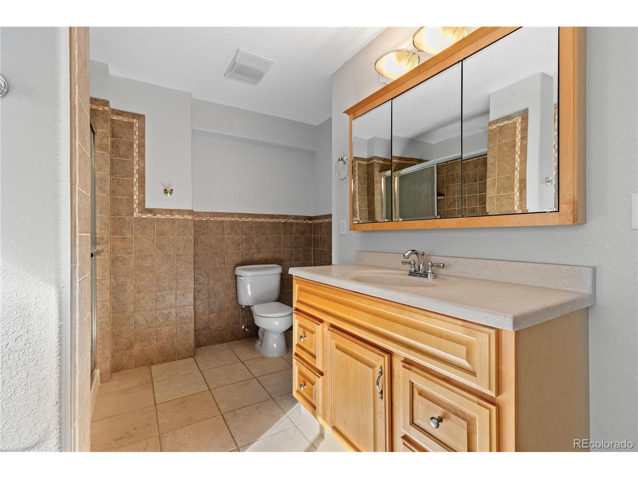 4133 Black Feather Trl