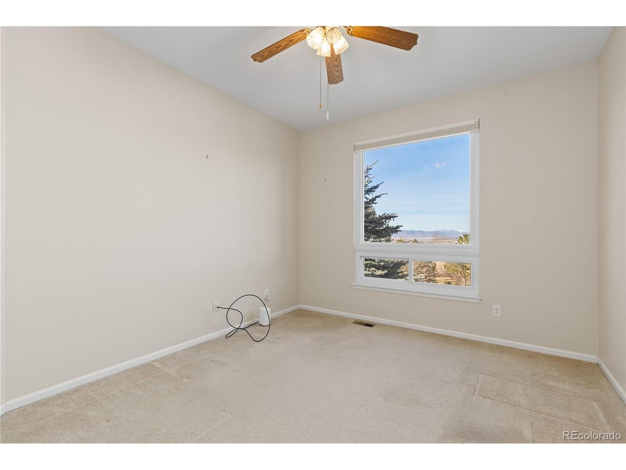 4133 Black Feather Trl