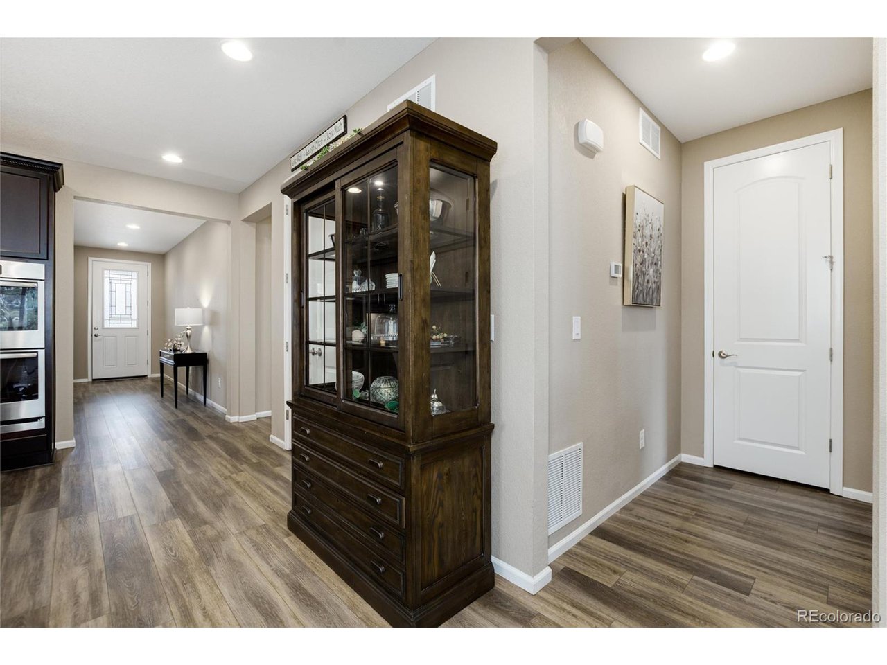 23742 E Calhoun Ave