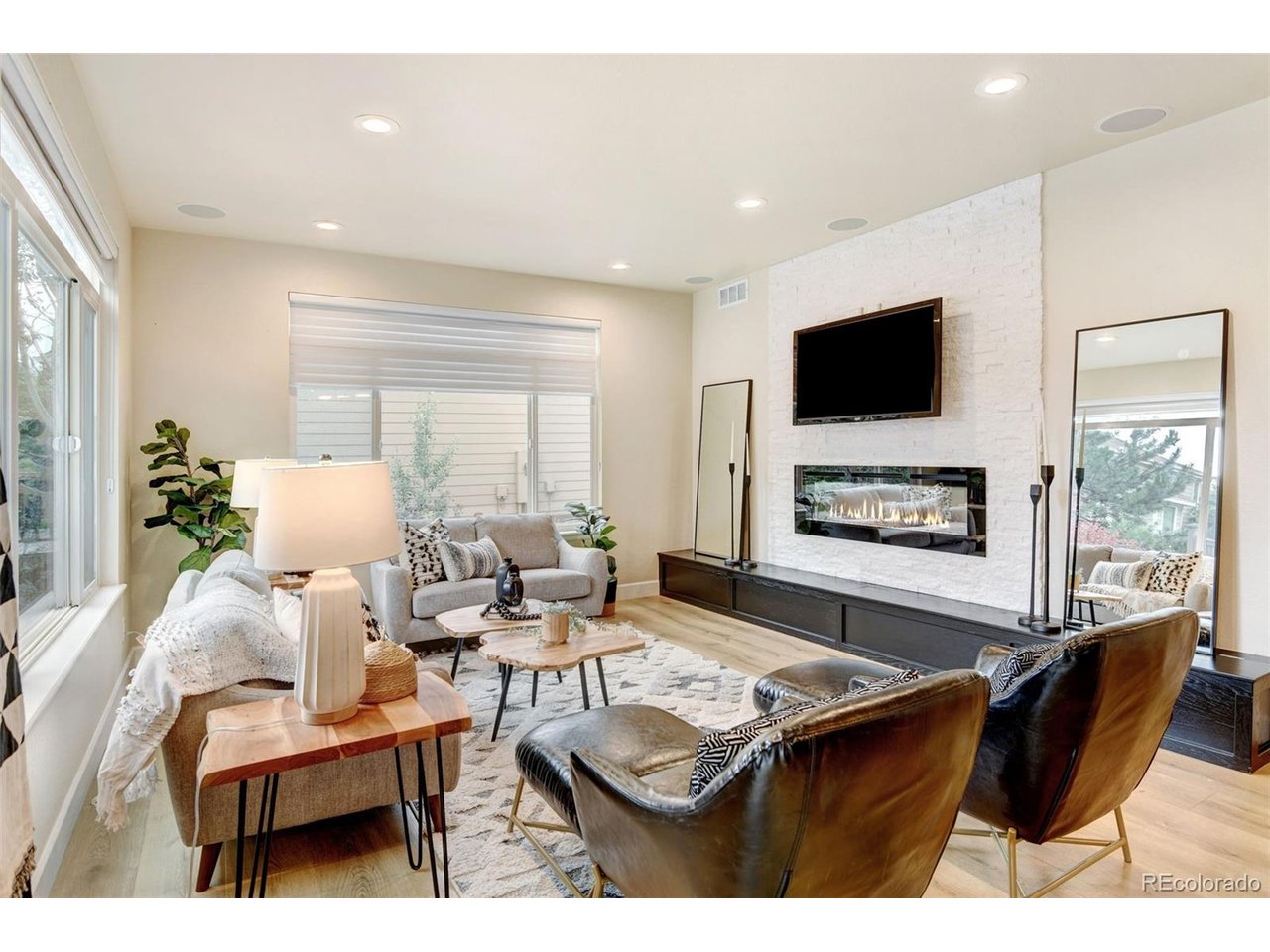 13250 Royal Arch Way