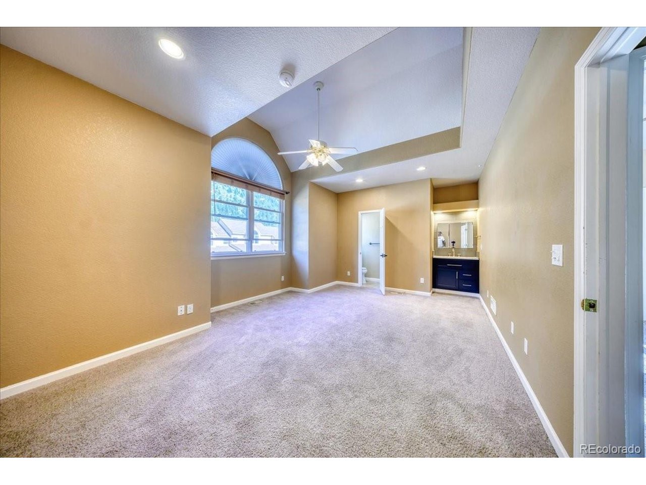 1787 Mountain Creek Dr 14