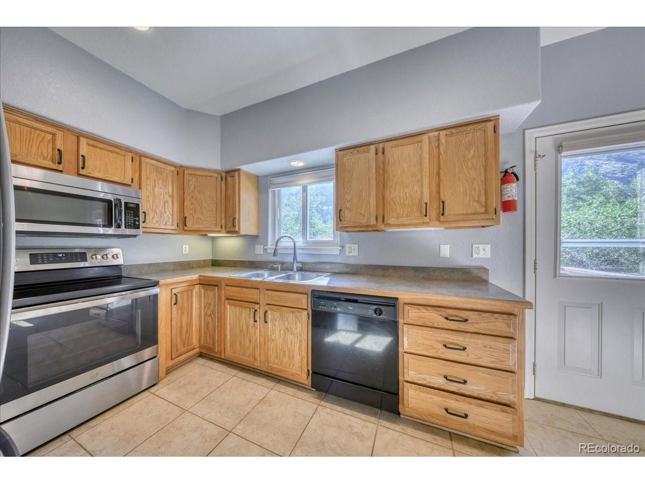 1787 Mountain Creek Dr 14